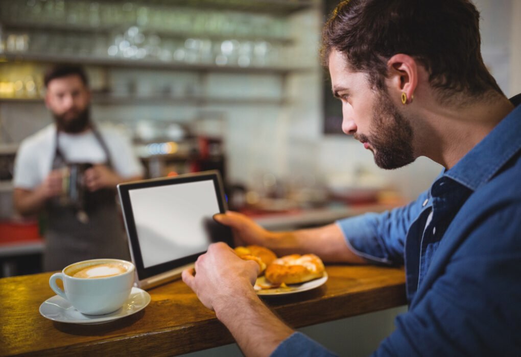 Como sistemas para restaurantes podem melhorar a reputação online do negócio